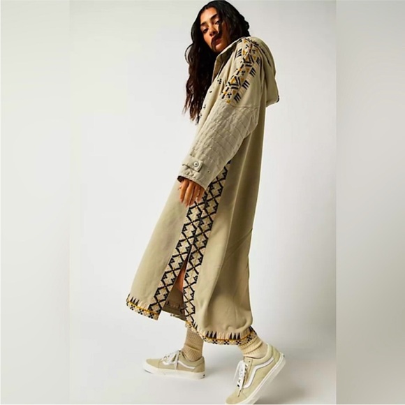 Free People Nomad Poncho - Picture 3 of 9